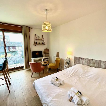 Salm, Coquet Studio Avec Balcon Ouistreham Extérieur photo